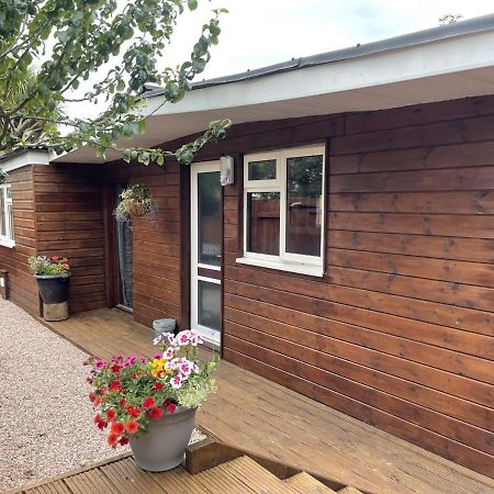 Charming Chalet In Stoke Fleming - Sleep 3 4 ดาร์ตมัธ ภายนอก รูปภาพ